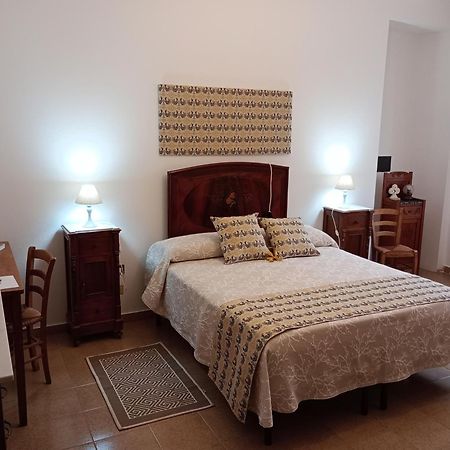 Casafigus La Terrazza Narbolia Villa Eksteriør billede